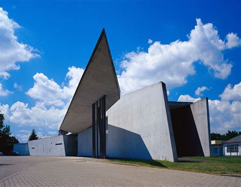 vitra fire station weil am rhein 1993