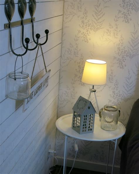 Vitt Brickbord Rusta