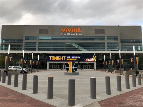Vivint Smart Home Arena, home of the Utah Jazz, ranks poorly for healthcode violations in ESPN