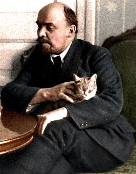 vladimir lenin cat