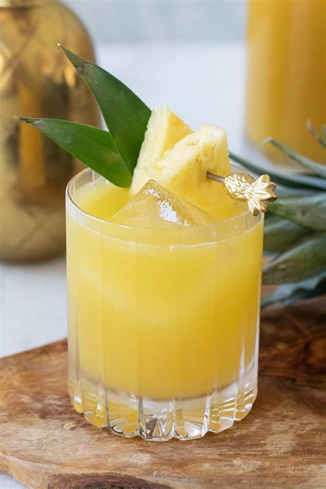 Vodka Pineapple Juice Drinks