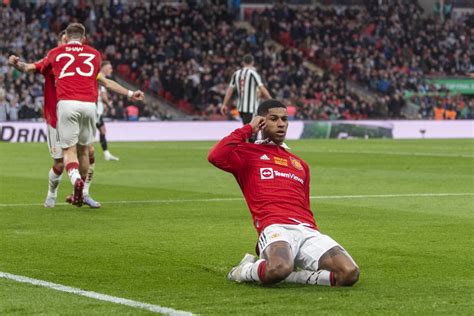 voetbal op de tv vandaag