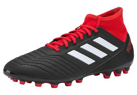 voetbalschoenen kopen adidas