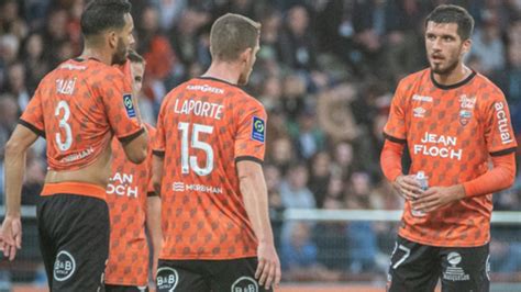 vol nice lorient direct