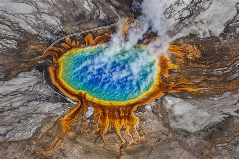 volcanic activity in yellowstone