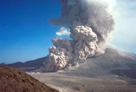 volcanic hazards pyroclastic flows