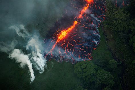 volcano eruption in hawaii 2021