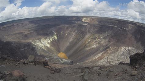 volcano national park webcam