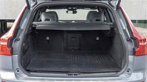volvo xc60 boot dimensions
