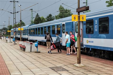 Szombattól kezdődik az előszezon, több vonat jár a Balatonra MÁVcsoport
