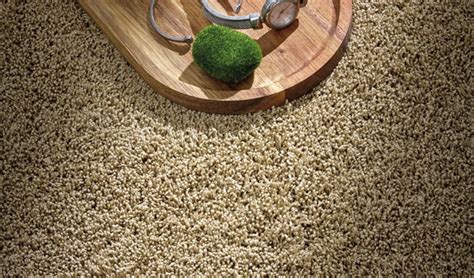 Hochwertige Velourteppiche zum Turnen, Toben & Spielen