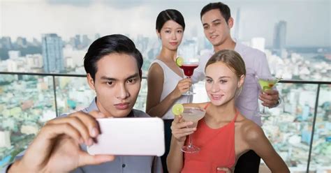 vue singapore dress code