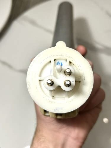 W124 Fuel Level Sensor