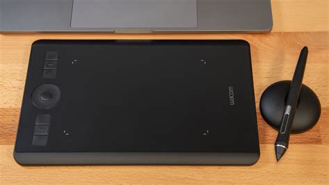 wacom intuos pro media