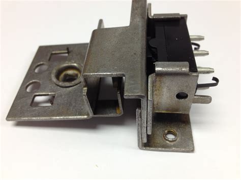 Wagoneer Tailgate Window Switch