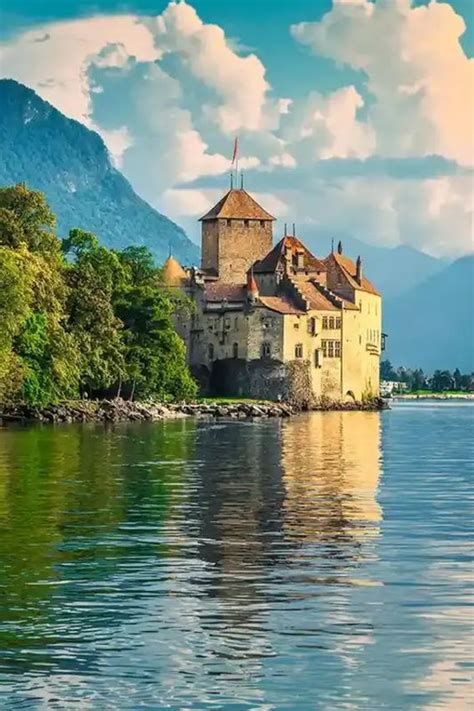 walking tour pricing