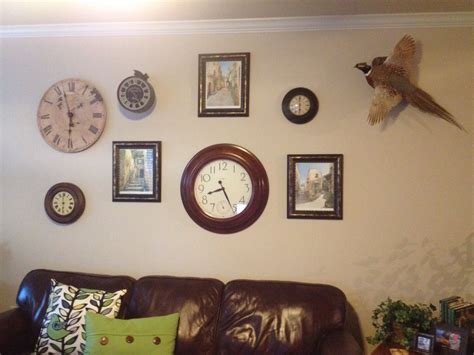 Wall Clock Arrangements