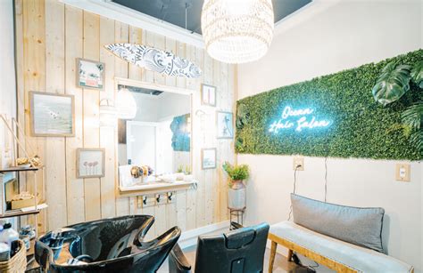 Wall Ideas For Salon