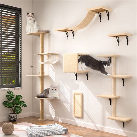 wall mounted cat climbing