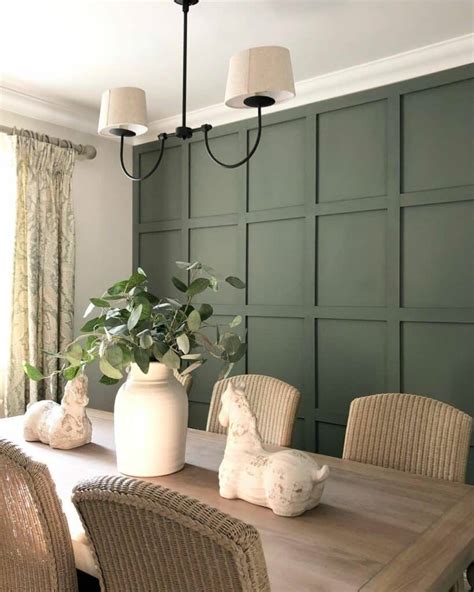 Wall Unit Behind Dining Table