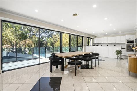 Wallace Drive Greenvale