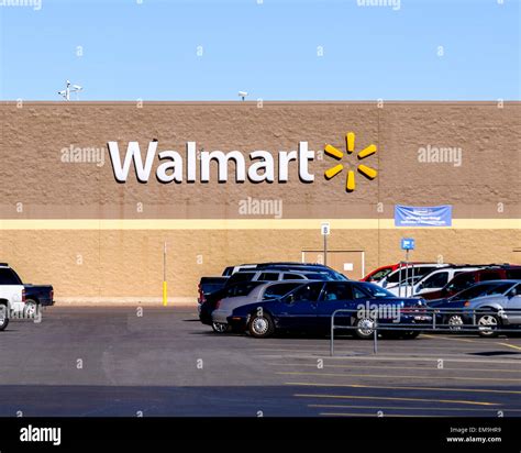 Walmart store front