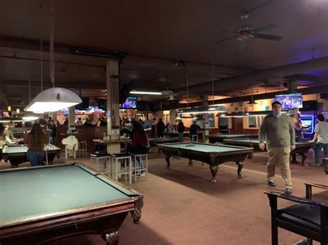 Walnut Creek Bars With Pool Tables