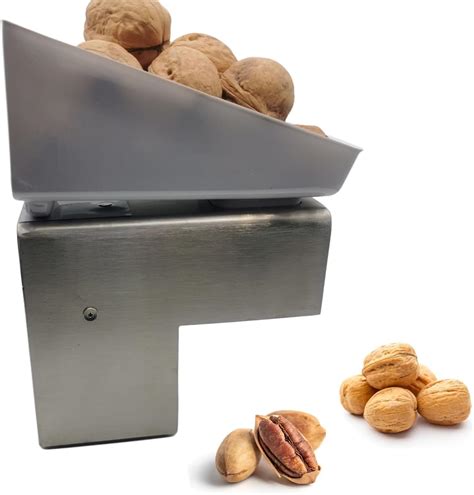Walnut Nut Cracker Machine