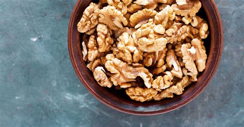 Walnuts High In Omega 6