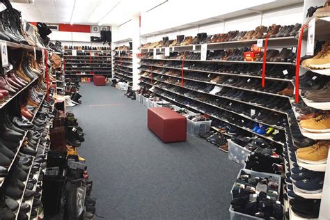 Walter Bauer Schuhe in für € 40,00 zum Verkauf Shpock AT