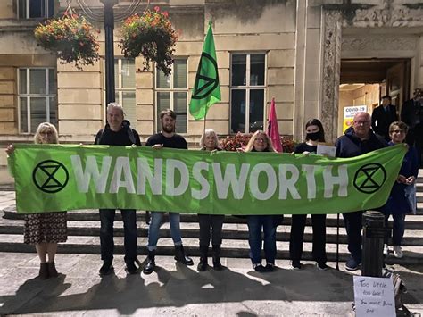 wandsworth council report a street problem