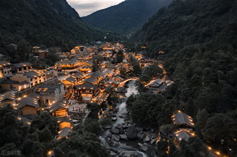 wangxian valley town