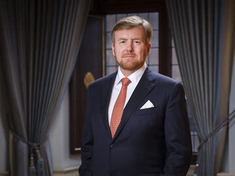 wanneer werd willem alexander koning