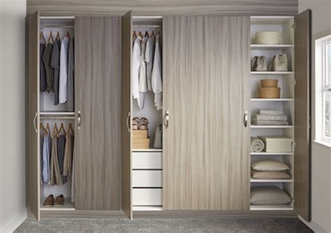 Wardrobe Design For Small Bedroom In Canada
