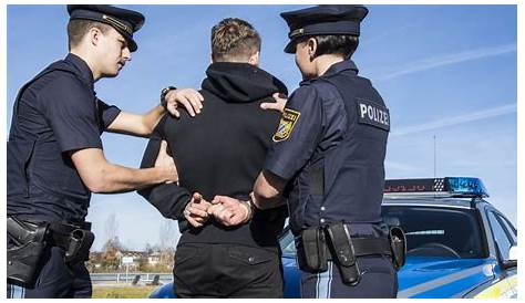 10 goldene Regeln im Umgang mit Polizeikontrollen