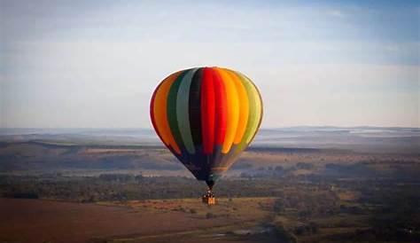Ballon fliegen mit Blick bis zum Horizont beim Ballonflug - Dunker