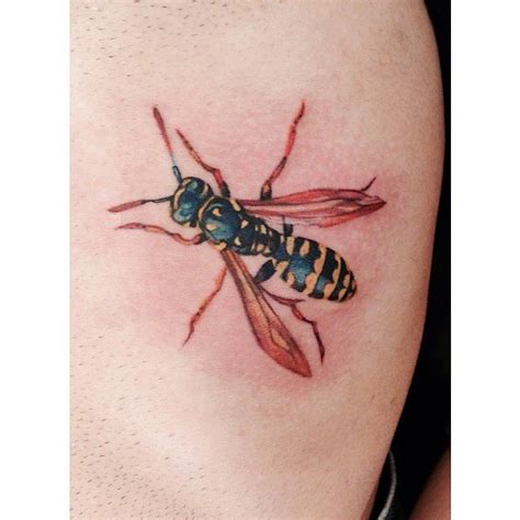 Inspirational Wasp Tattoo Design 2023