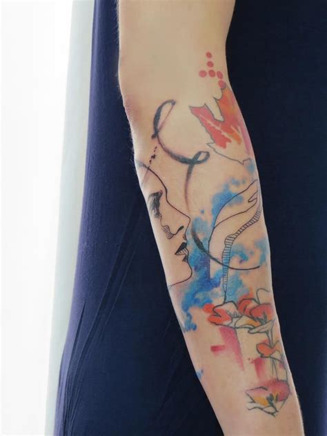 watercolor tattoo by Sara Rosenbaum, Berlin flowers face