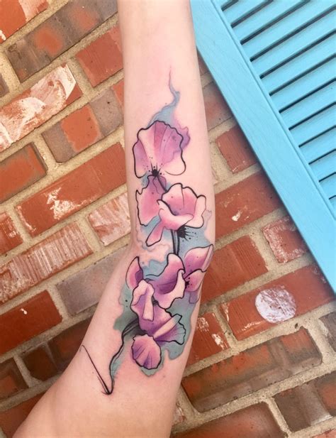 Flower tattoo. Mike Evans tattoos. Realism tattoo