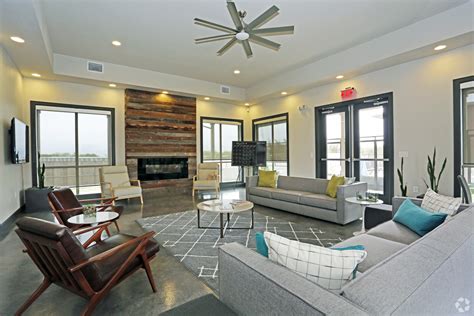 waters at willow run austin tx