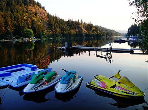 wave runner lake