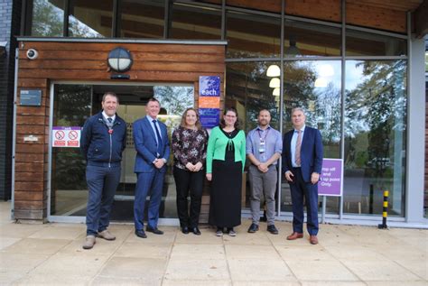 Wayne Barnes Construction