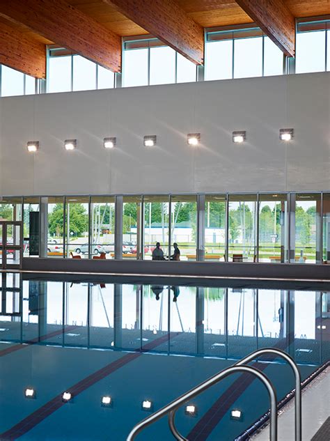 wayne gretzky sports centre swimming hours