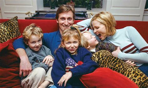 wayne gretzky wife and kids