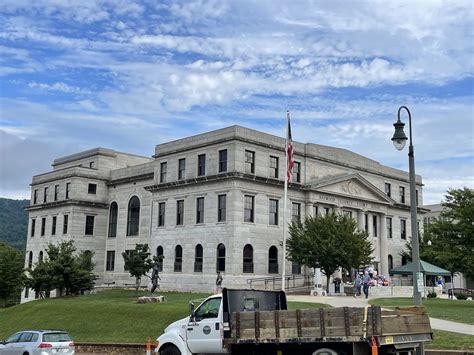 Waynesville Courthouse