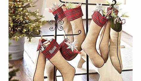 Ways To Display Christmas Stockings Pin By T Stoltzfus On White Lily