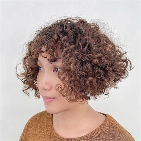  79 Gorgeous Ways To Wear Short Curly Hair For New Style