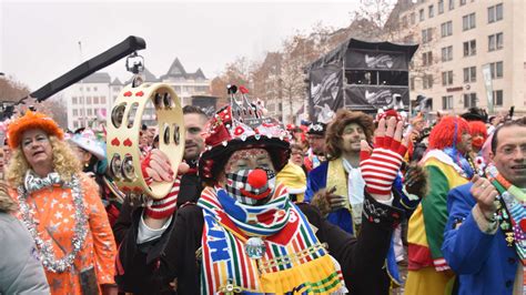 Rosenmontag in Köln Der ausgefallenste "Zoch"! Karneval