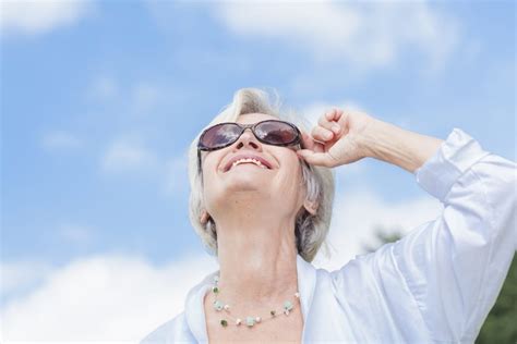 Wearing Sunglasses Indoors After Cataract Surgery