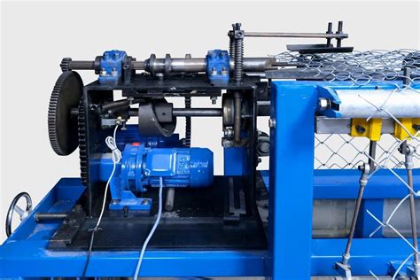 Weaving Machine For Fence